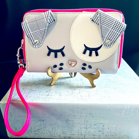 Betsey Johnson Handbags - BETSEY JOHNSON 💗 Doggie Wallet • Wristlet